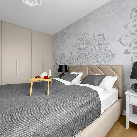 Ochota - Parking, Balcony, Ac - By Rentujemy * Варшава