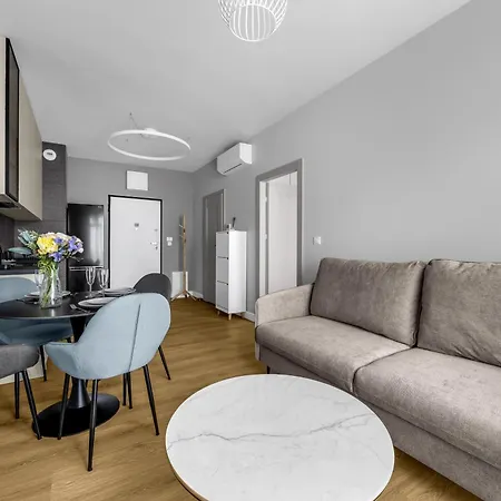 Ochota - Parking, Balcony, Ac - By Rentujemy *