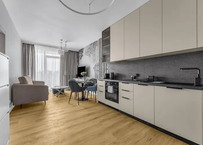 Ochota - Parking, Balcony, Ac - By Rentujemy * 바르샤바