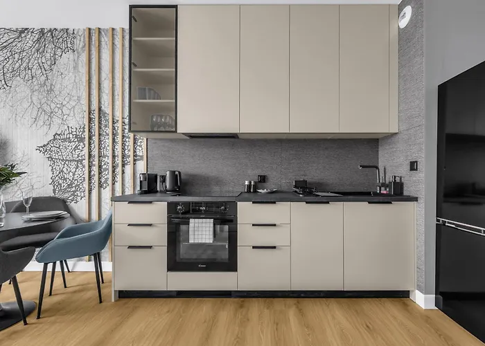 아파트 Ochota - Parking, Balcony, Ac - By Rentujemy