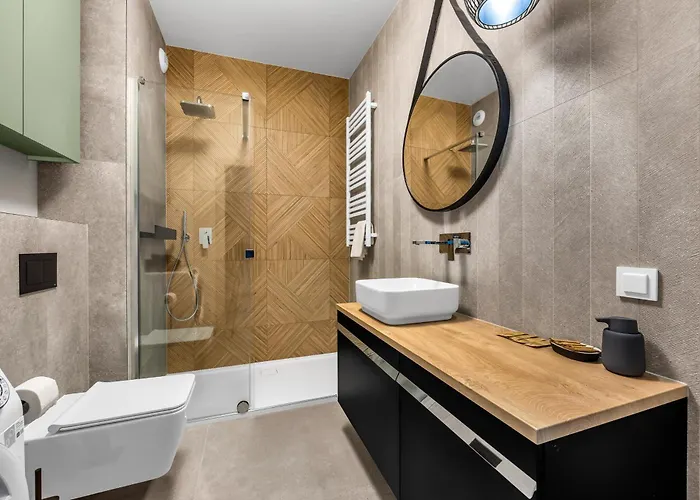 Ochota - Parking, Balcony, Ac - By Rentujemy Varşova